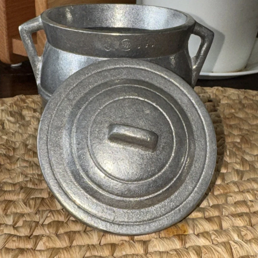 Wilton Armetale Mini Bean Pot Soup Pot Vintage Pewter‎ With Lid